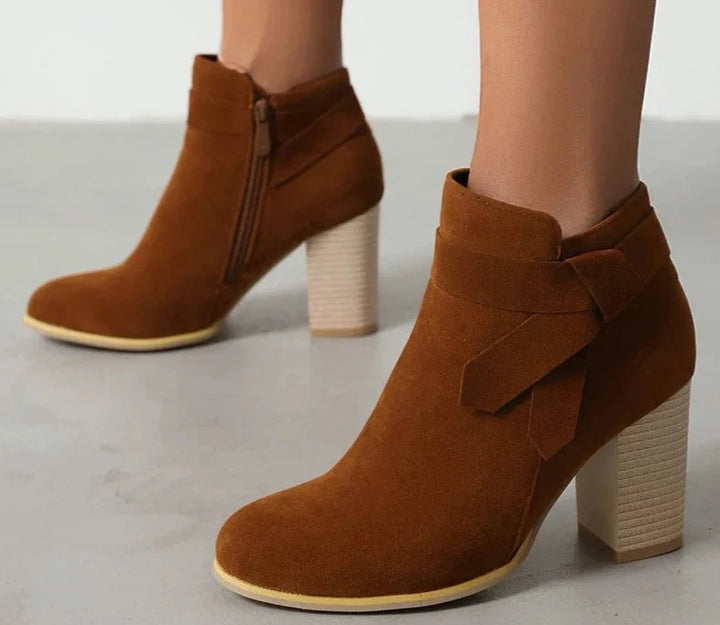 SOPHISTI ANKLE BOOTS