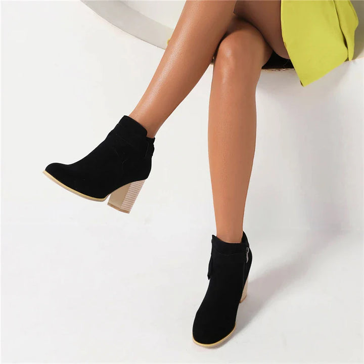 SOPHISTI ANKLE BOOTS